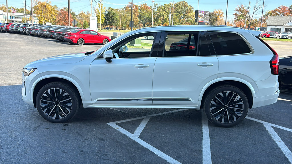 New 2027 Volvo XC90 B6 Plus AWD/4WD image 3