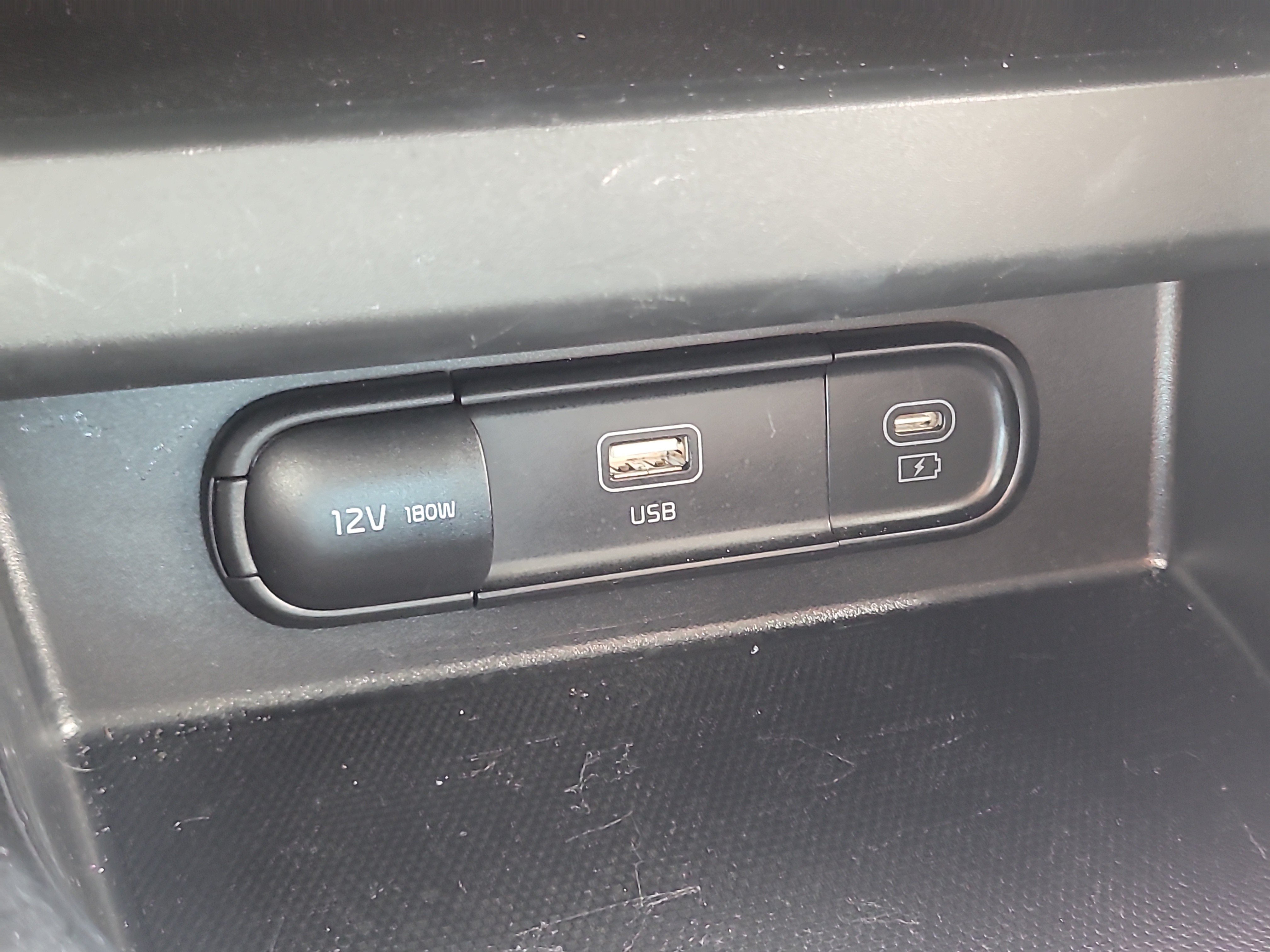 Used 2025 Kia Seltos S FWD image 26