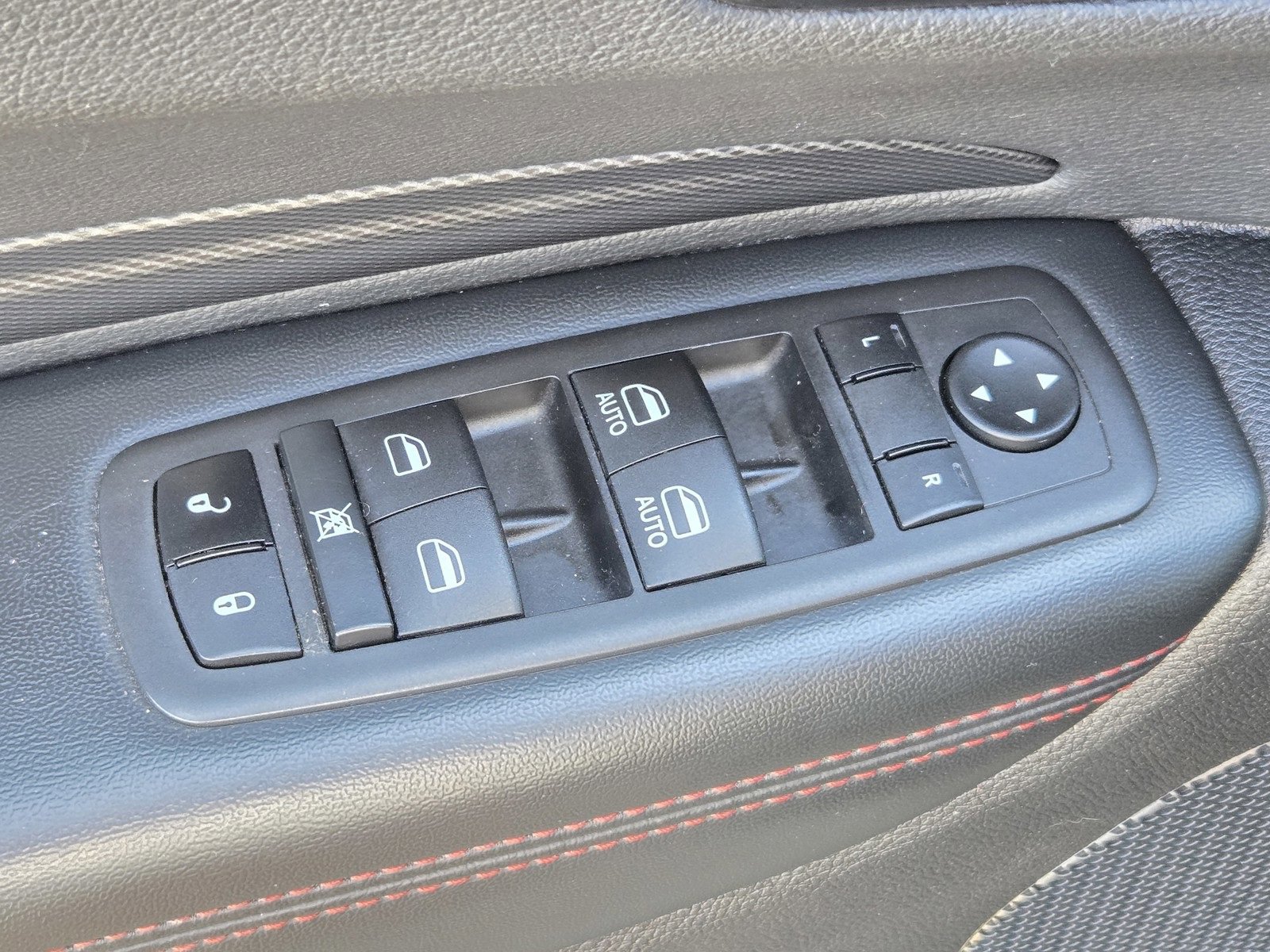 Used 2023 Dodge Durango GT image 15