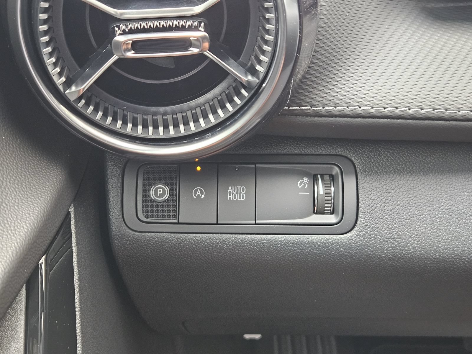New 2027 Chevrolet Equinox LT FWD image 22
