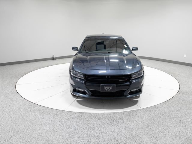 Used 2018 Dodge Charger GT image 27