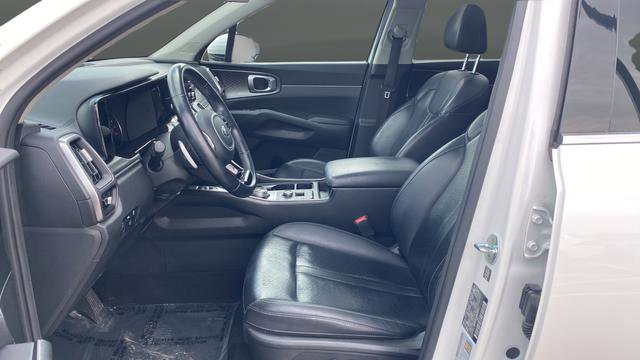 Used 2021 Kia Sorento EX FWD image 9