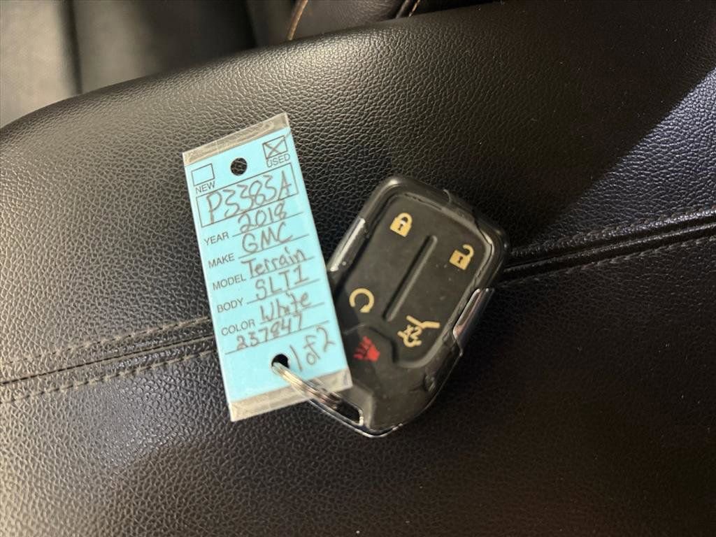 Used 2018 GMC Terrain SLT w/ Preferred Package image 26