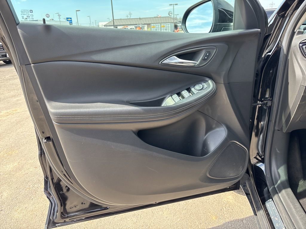 Used 2022 Buick Encore GX Preferred image 31