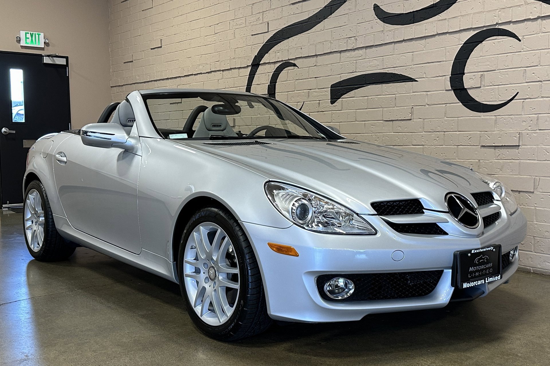 Used 2009 Mercedes-Benz SLK 300 image 16