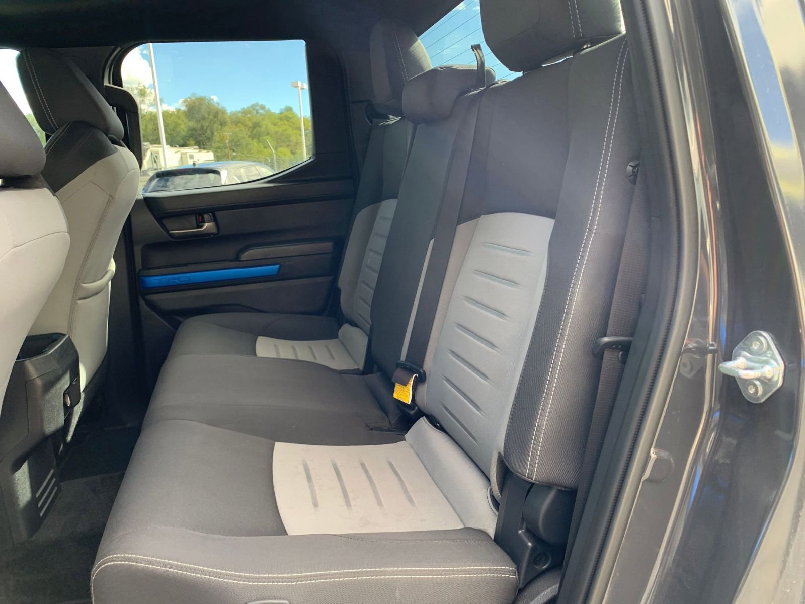 Used 2025 Toyota Tacoma TRD Off-Road image 23