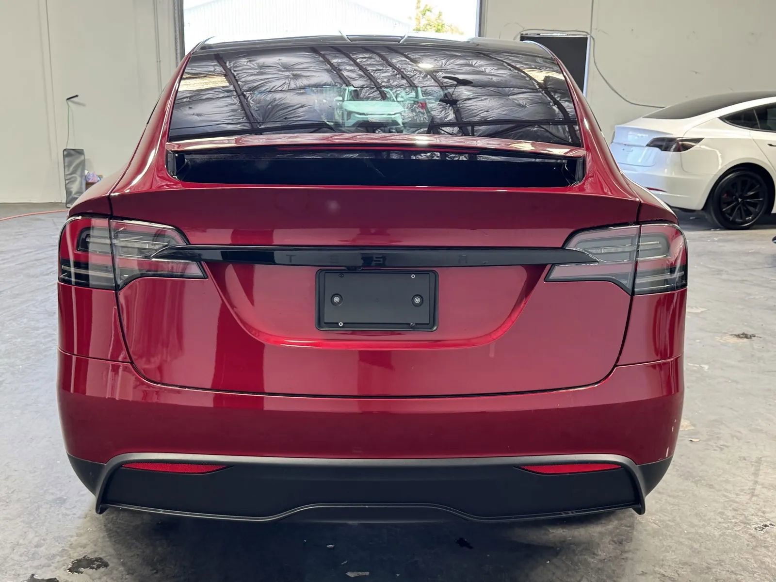 Used 2026 Tesla Model X AWD/4WD image 3