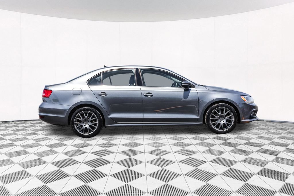 Used 2015 Volkswagen Jetta TDI SEL FWD image 13