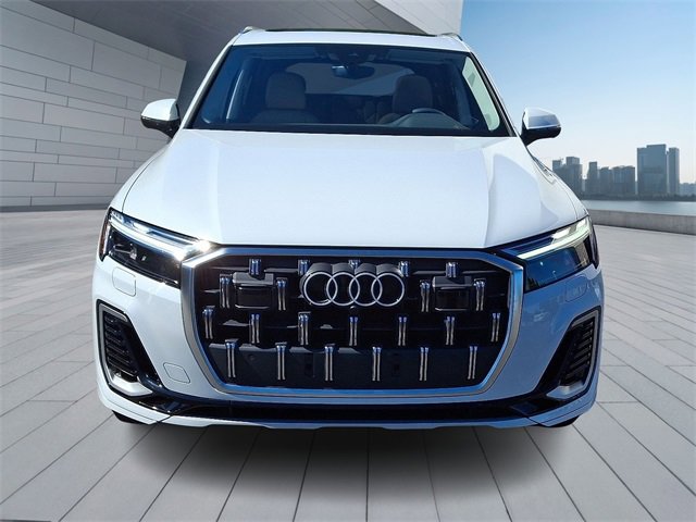 Certified 2025 Audi Q7 3.0T Premium Plus w/ Premium Plus Package image 2