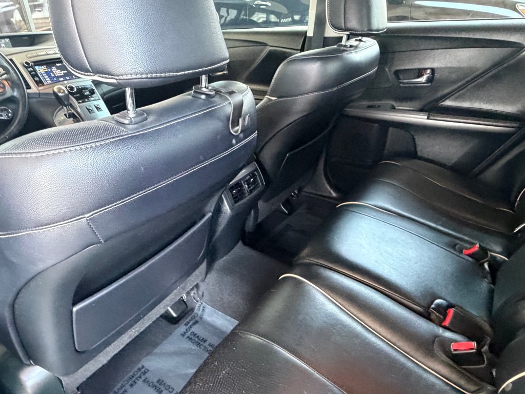 Used 2013 Toyota Venza XLE w/ XLE Premium Pkg AWD/4WD image 20