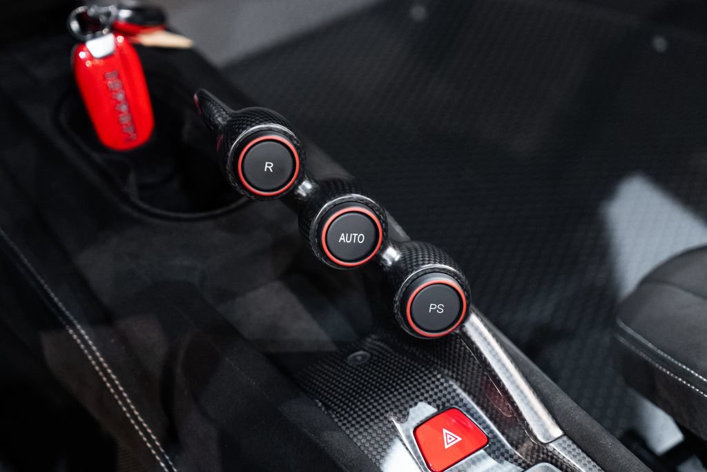 Certified 2019 Ferrari 488 Pista Spider RWD image 35