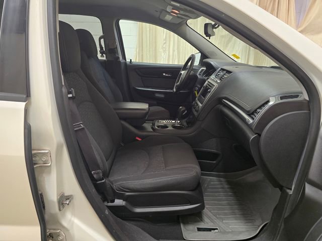 Used 2014 GMC Acadia SLE image 34