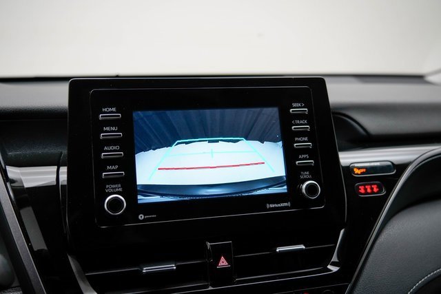 Used 2023 Toyota Camry SE image 28