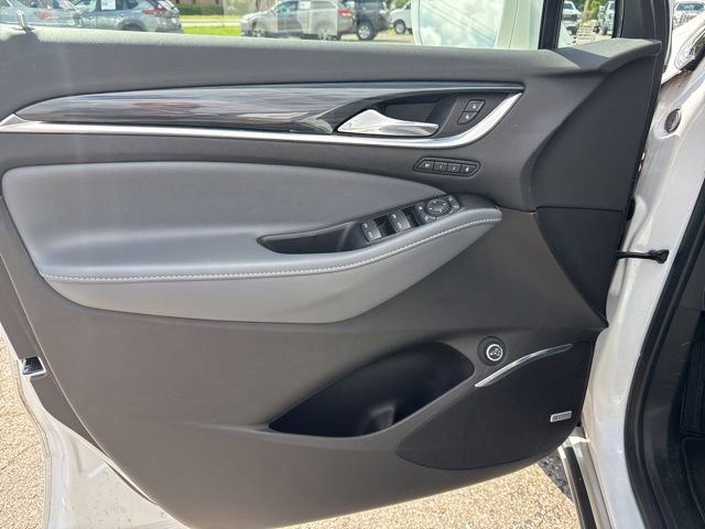 Used 2019 Buick Enclave Premium FWD image 14