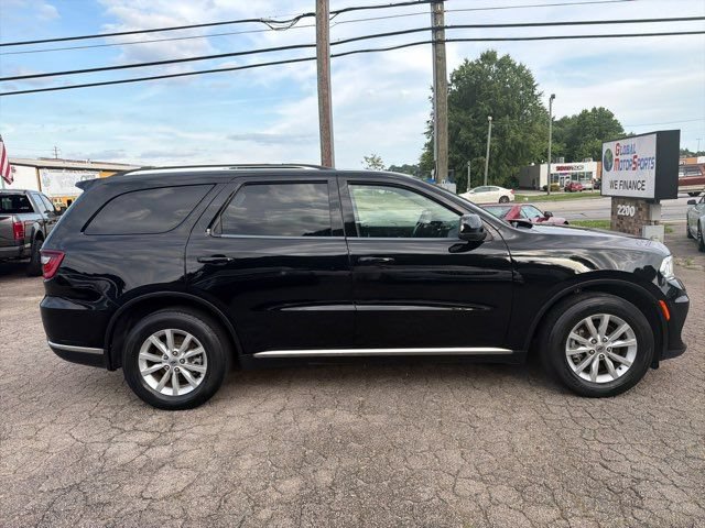 Used 2022 Dodge Durango SXT RWD image 6