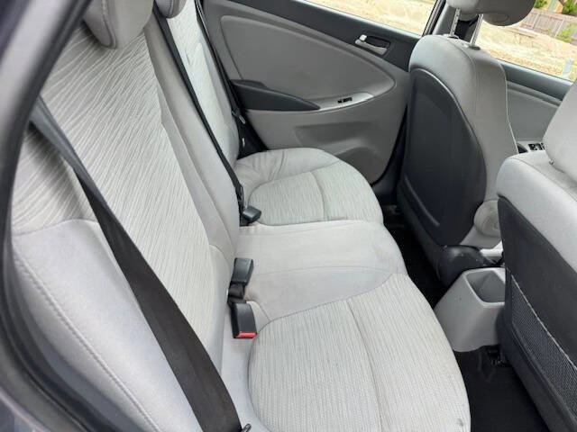 Used 2017 Hyundai Accent SE image 14
