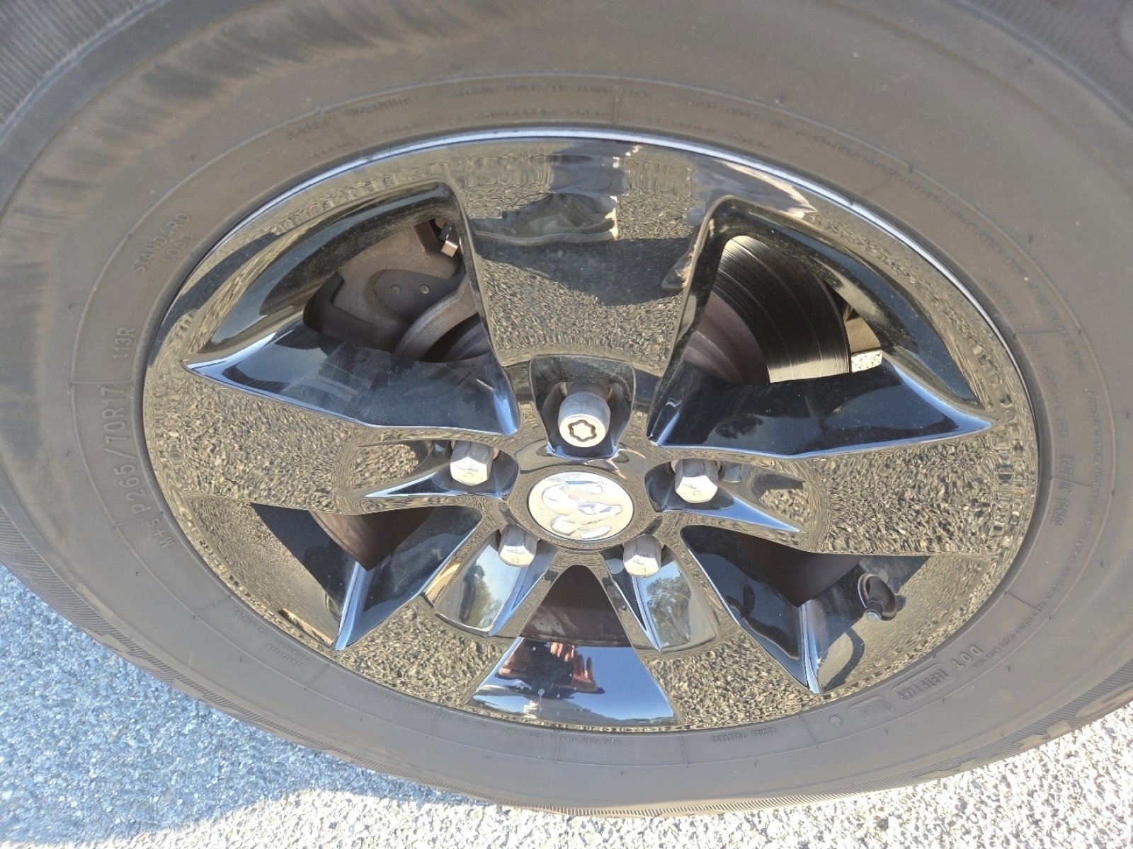 Used 2018 RAM 1500 Express image 10