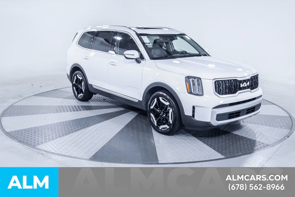 Used 2024 Kia Telluride EX FWD image 14