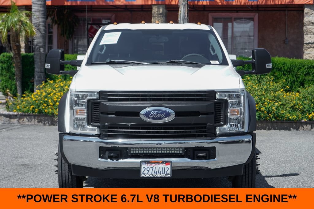Used 2019 Ford F550 2WD Crew Cab Super Duty image 3