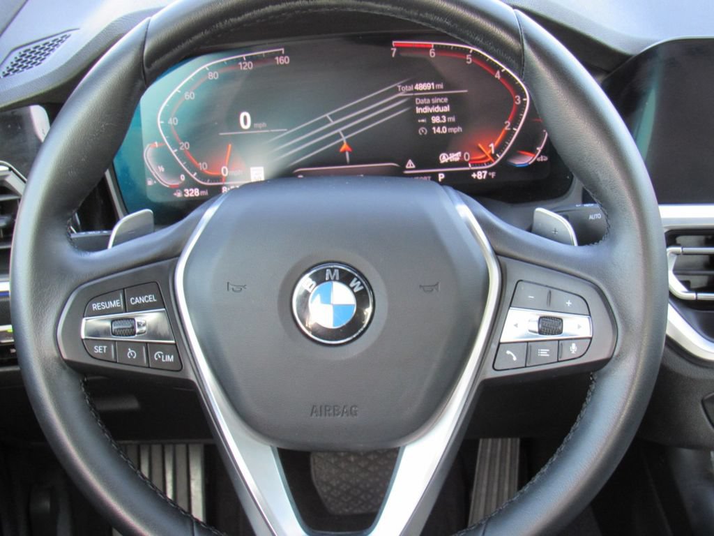 Used 2020 BMW 330i Sedan w/ Convenience Package RWD image 19