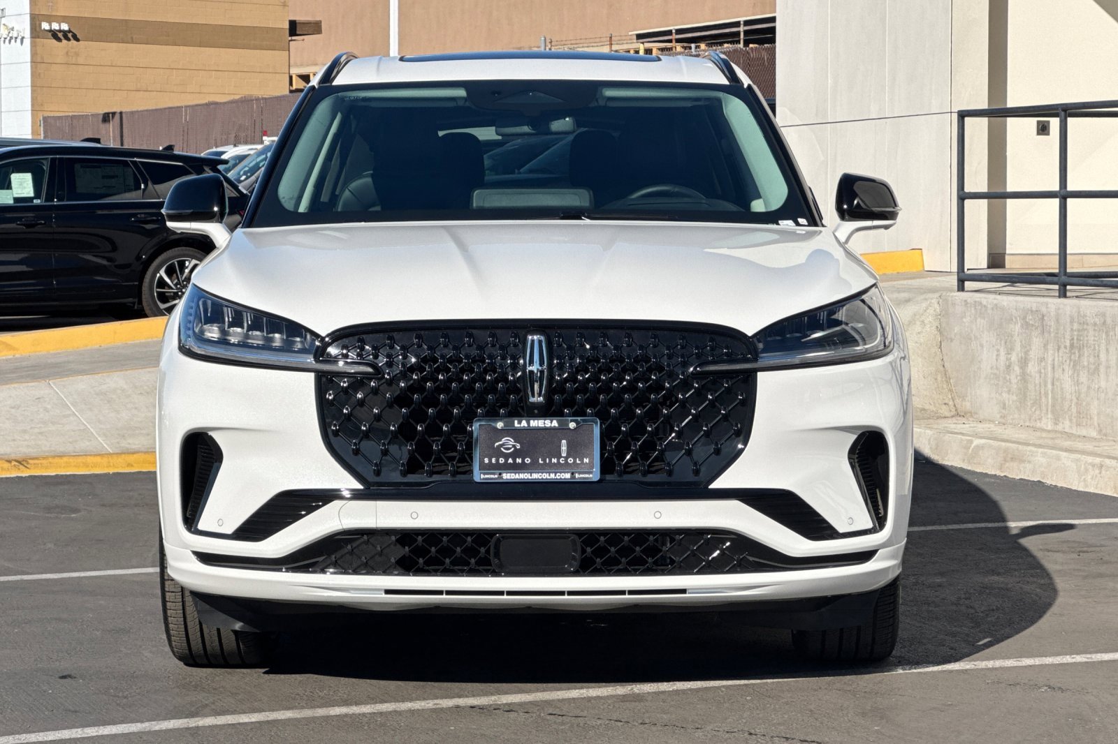 New 2026 Lincoln Aviator Premiere image 8