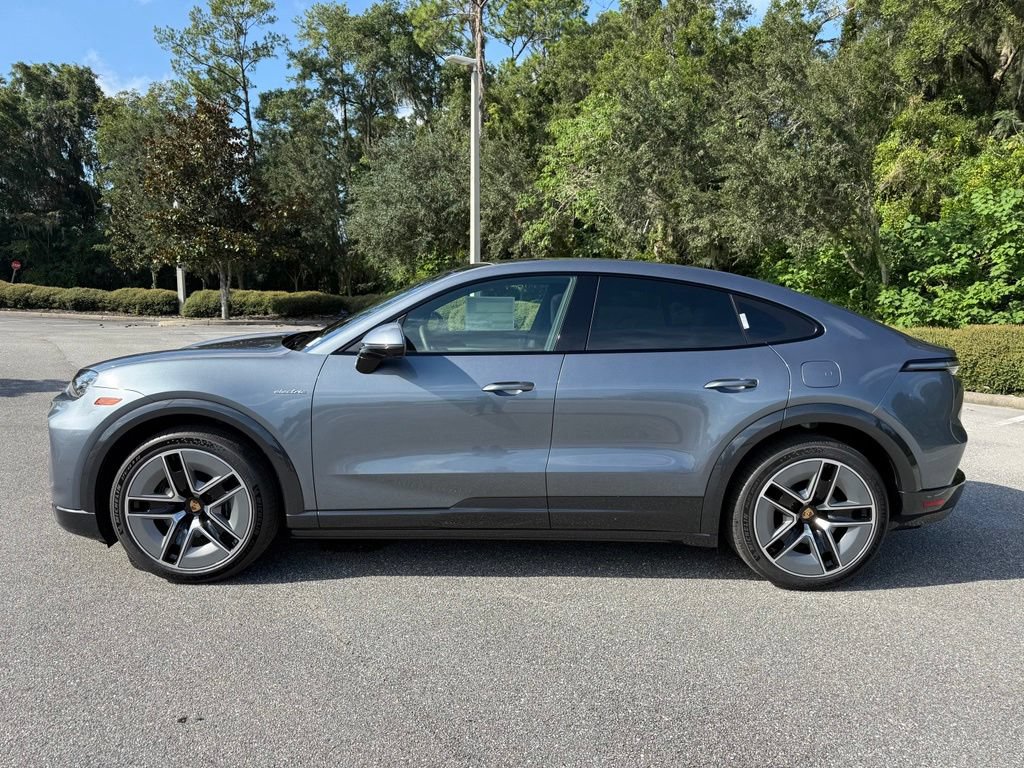 New 2026 Porsche Cayenne Electric Coupe AWD/4WD image 2