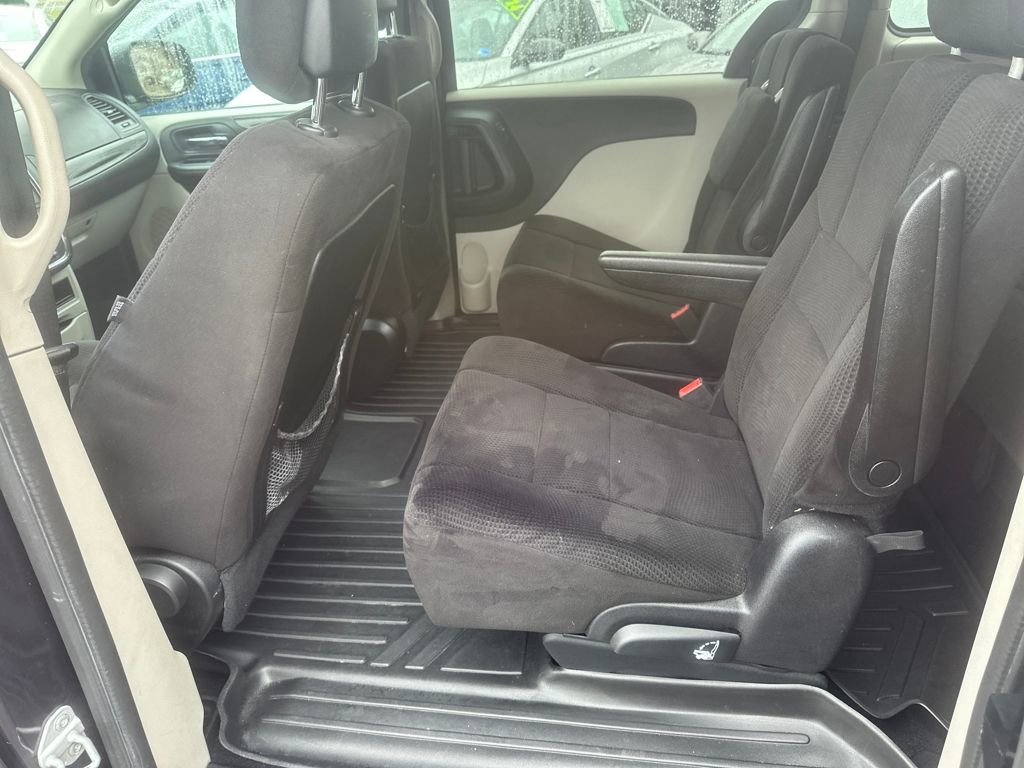 Used 2014 Dodge Grand Caravan SE w/ Quick Order Package 29E SE image 17