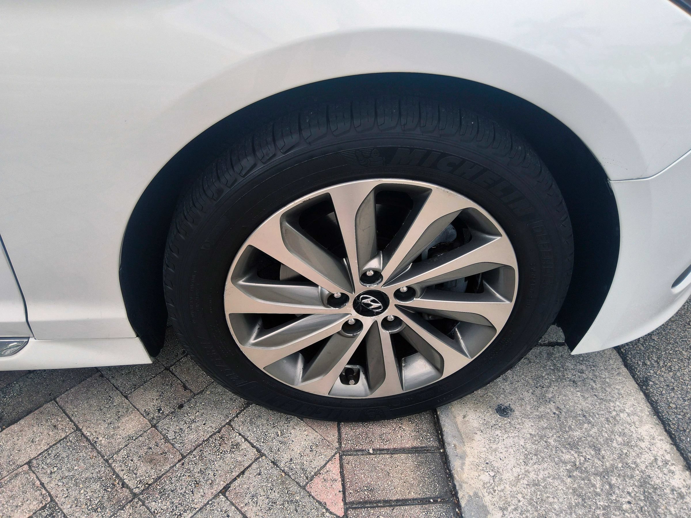 Used 2016 Hyundai Sonata Sport w/ Option Group 02 FWD image 49