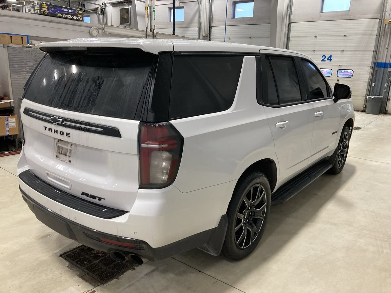 Used 2023 Chevrolet Tahoe RST w/ RST Performance Edition AWD/4WD image 7