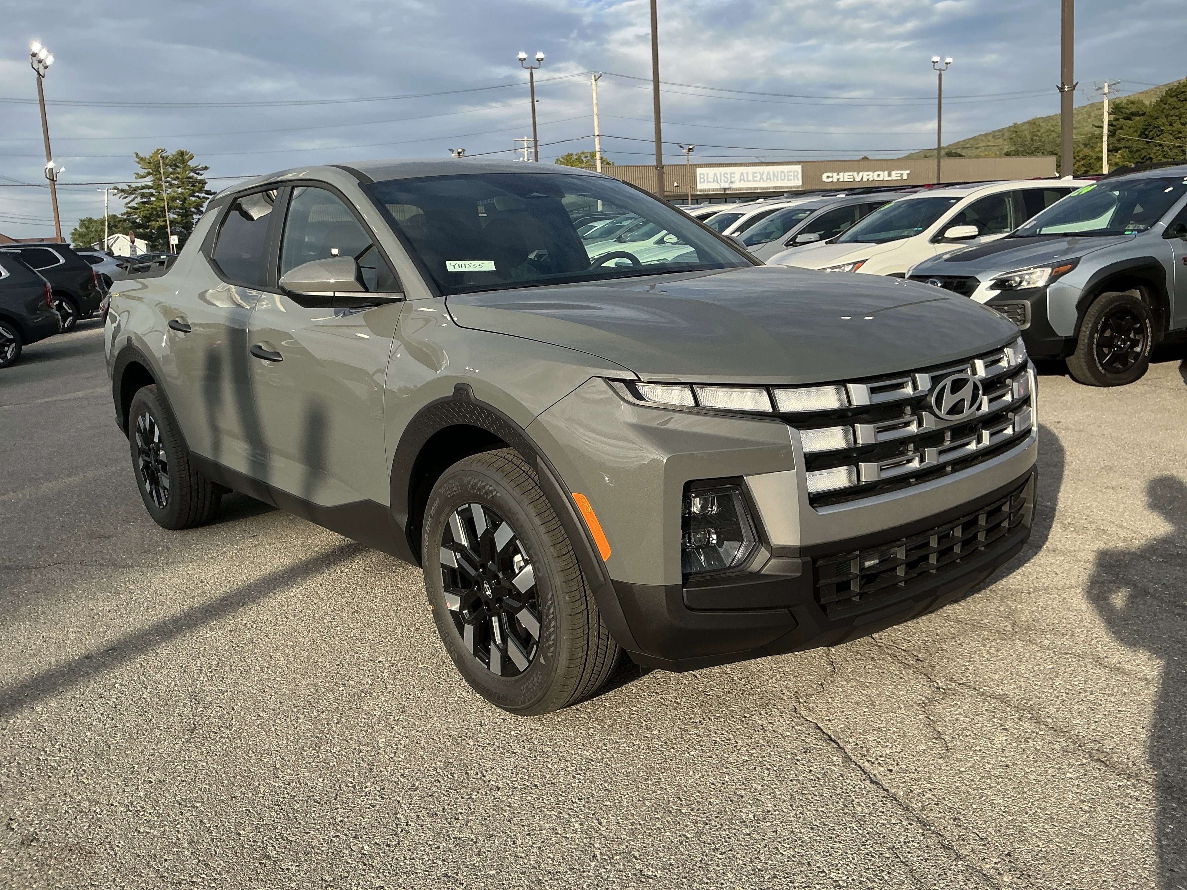 New 2026 Hyundai Santa Cruz SE