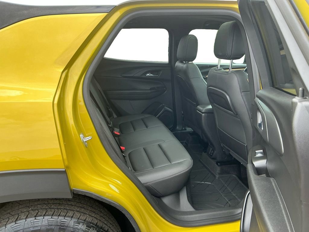 Used 2023 Chevrolet TrailBlazer ACTIV w/ Sun and Liftgate Package FWD image 23