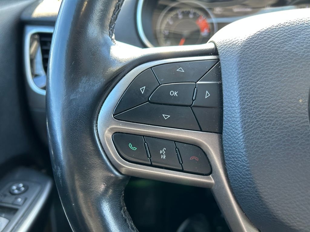 Used 2020 Jeep Cherokee Limited image 19