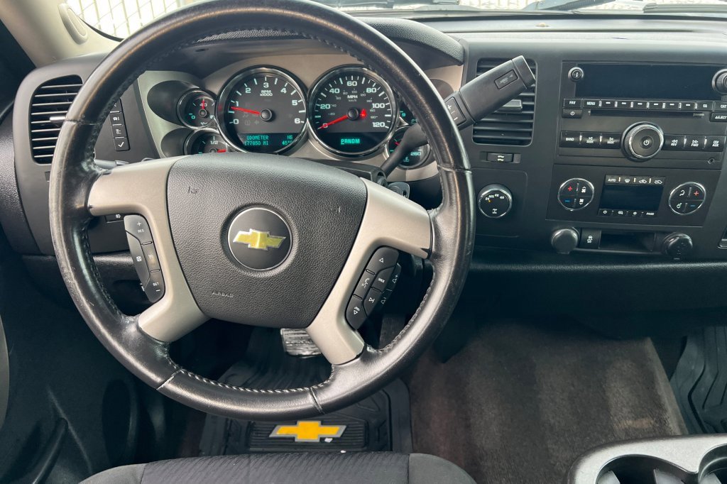 Used 2012 Chevrolet Silverado 1500 LT image 11