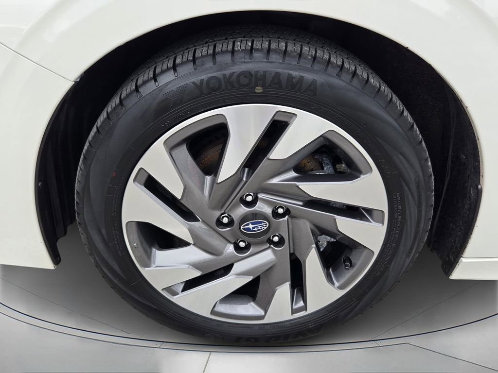 Used 2024 Subaru Legacy Limited image 9