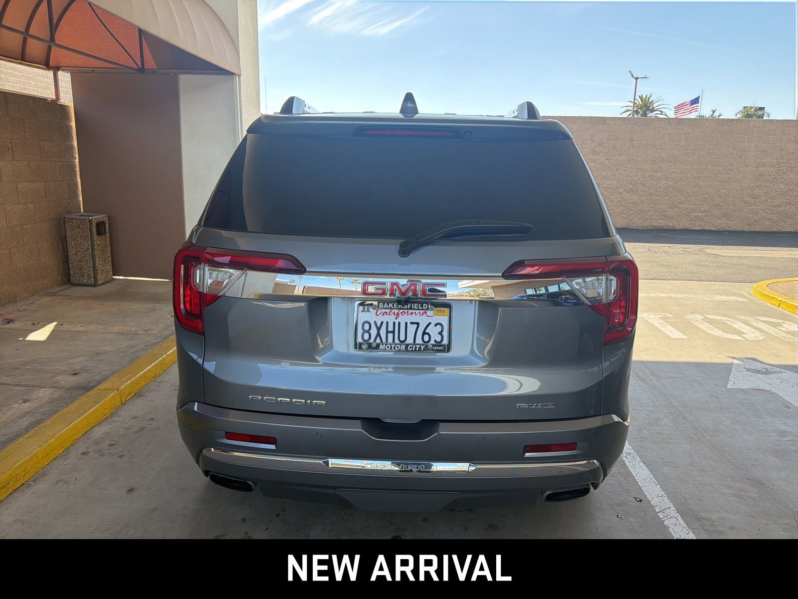 Used 2021 GMC Acadia Denali w/ Trailering Package AWD/4WD image 5