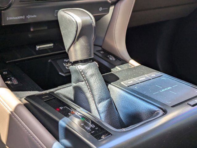 Used 2023 Lexus GX 460 Premium image 14