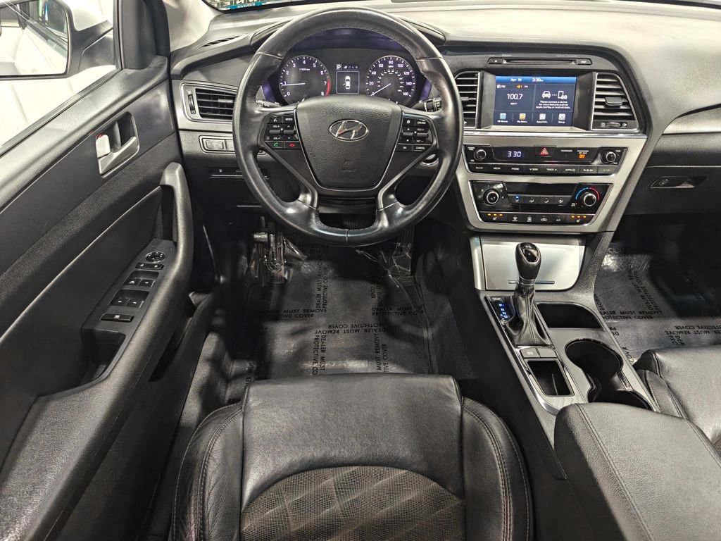 Used 2017 Hyundai Sonata Sport w/ Value Edition Package 02 image 4