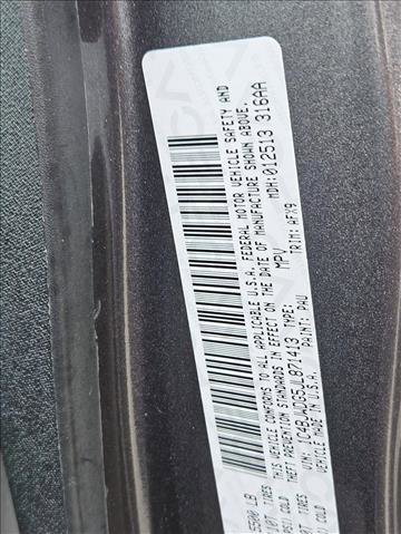 Used 2018 Jeep Wrangler Golden Eagle image 23