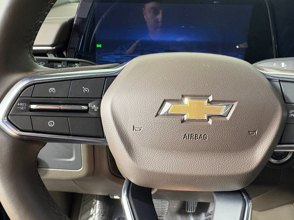 Used 2025 Chevrolet Tahoe LS RWD image 23