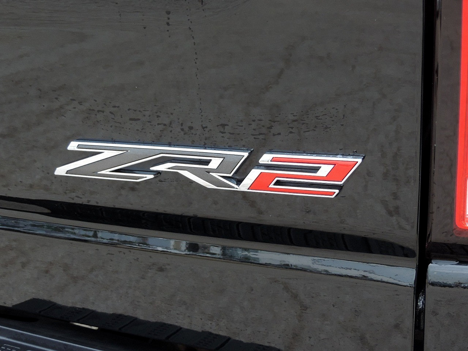 Certified 2026 Chevrolet Silverado 2500 ZR2 w/ LPO, Dark Essentials Package AWD/4WD image 12