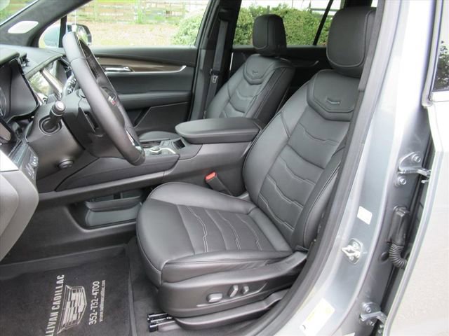 Certified 2025 Cadillac XT6 Premium Luxury w/ Platinum Package AWD/4WD image 19
