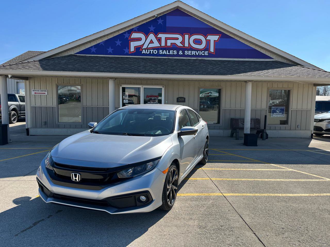 Used 2019 Honda Civic Sport image 1