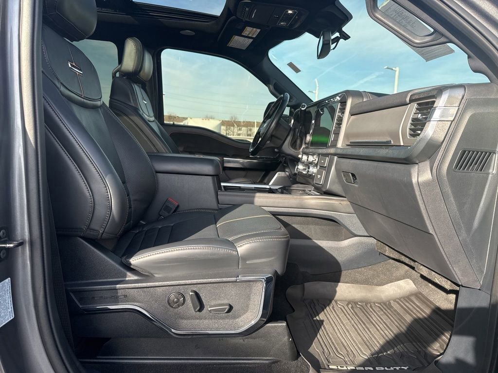Used 2024 Ford F350 Platinum image 52