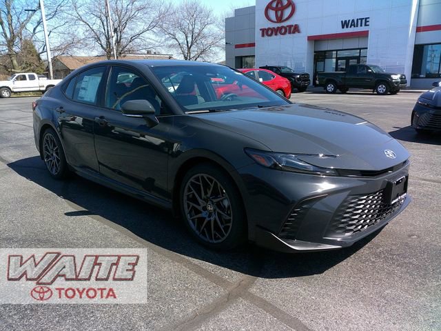 New 2026 Toyota Camry SE FWD image 1