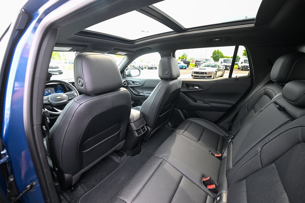 Used 2025 Chevrolet Equinox LT w/ Convenience Package II FWD image 21