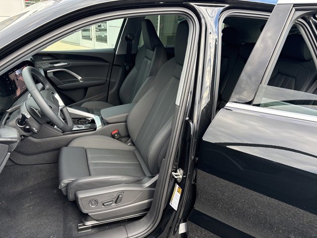 New 2025 Audi Q5 2.0T Premium Plus image 9