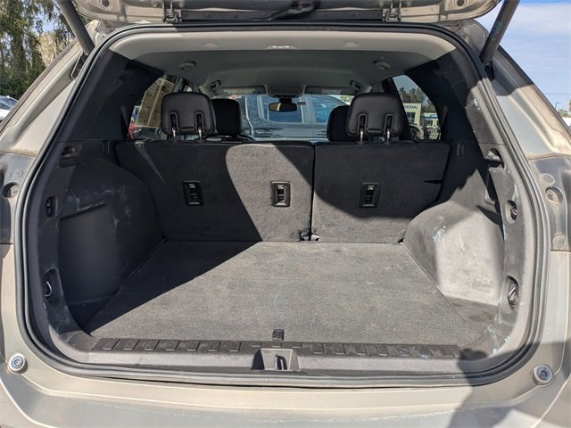 Used 2018 Chevrolet Equinox Premier image 12