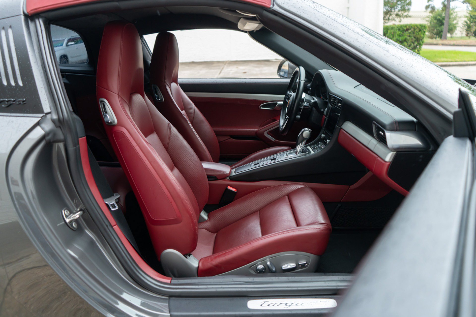 Used 2017 Porsche 911 Targa 4S AWD/4WD image 18