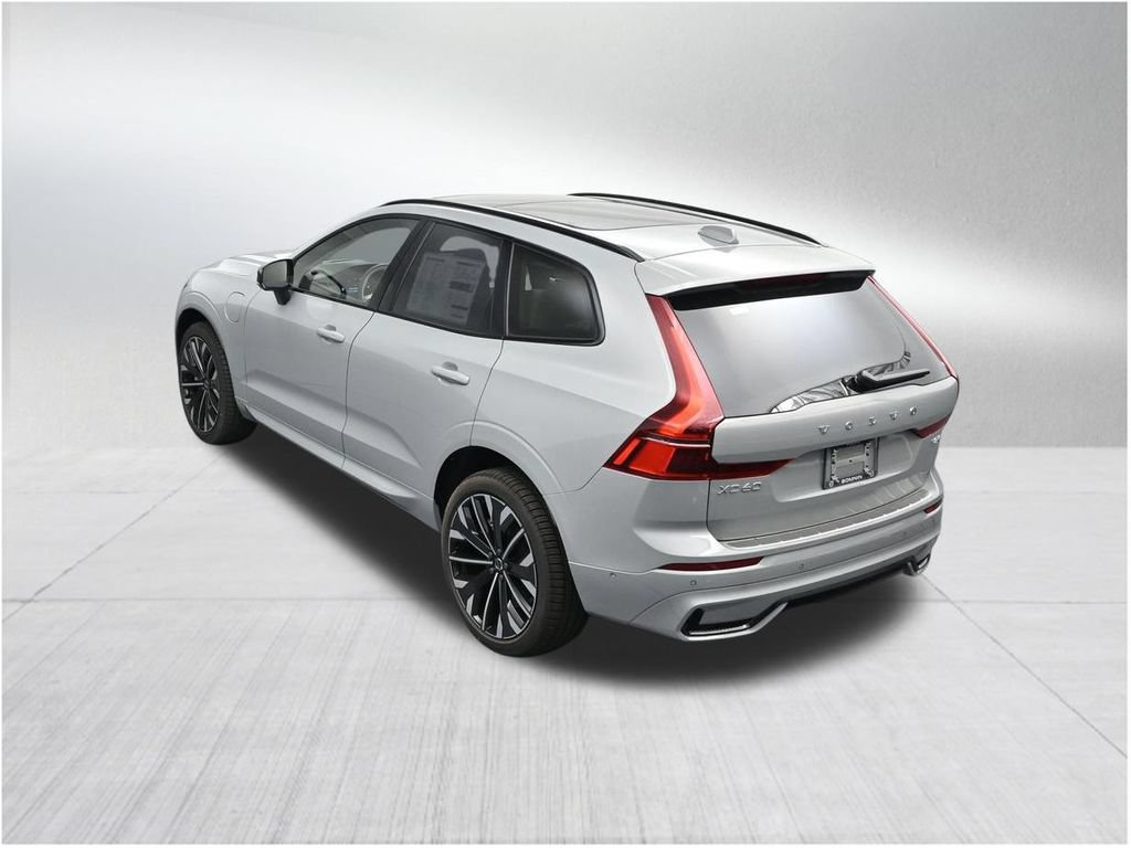 New 2026 Volvo XC60 T8 Ultra w/ Protection Package Premier AWD/4WD image 14