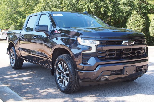 Used 2022 Chevrolet Silverado 1500 RST AWD/4WD image 1
